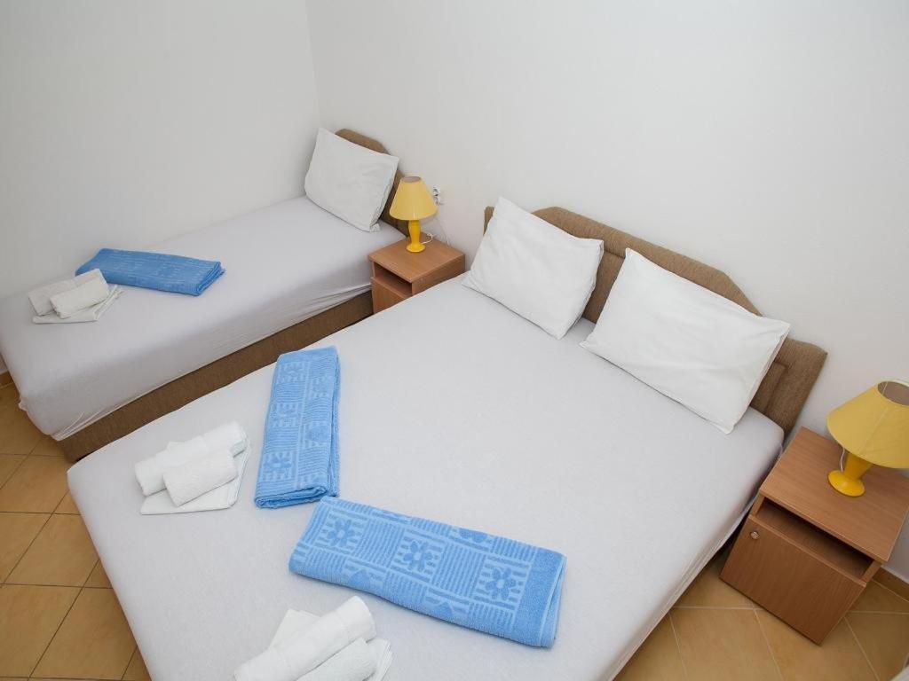 Daria Apartments Kotor Rum bild