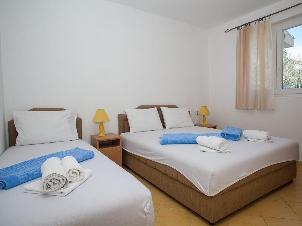 Daria Apartments Kotor Rum bild