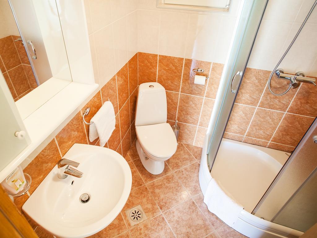 Daria Apartments Kotor Rum bild